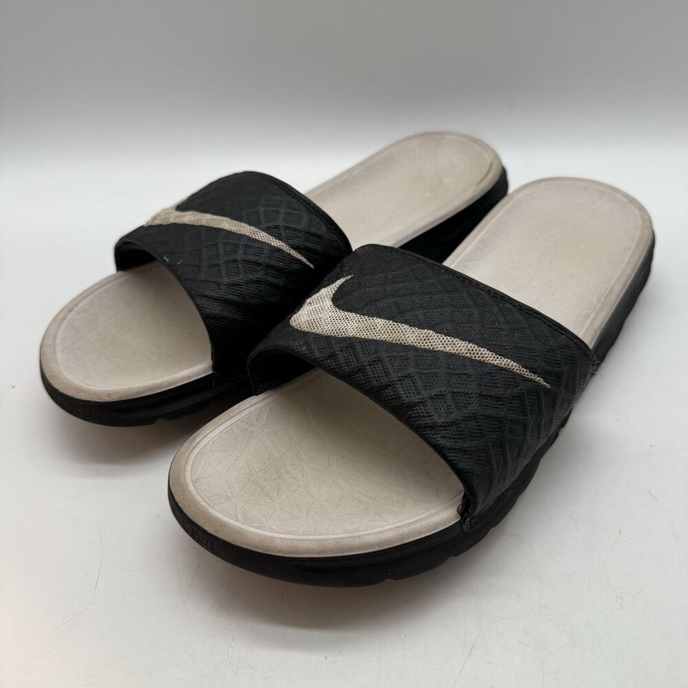 Nike Benassi Solarsoft Slides Women's 8 Black White Swoosh Sandals 705475 010